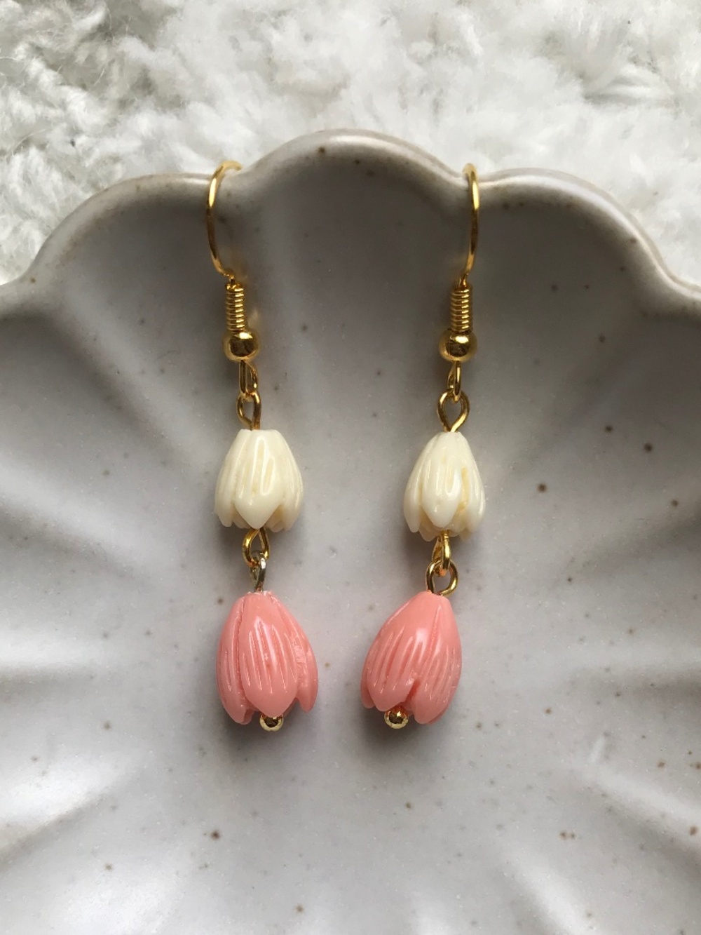 Handmade Pikake Earrings - Picture 2 of 2